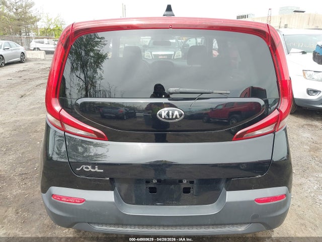 Kia Soul Lx