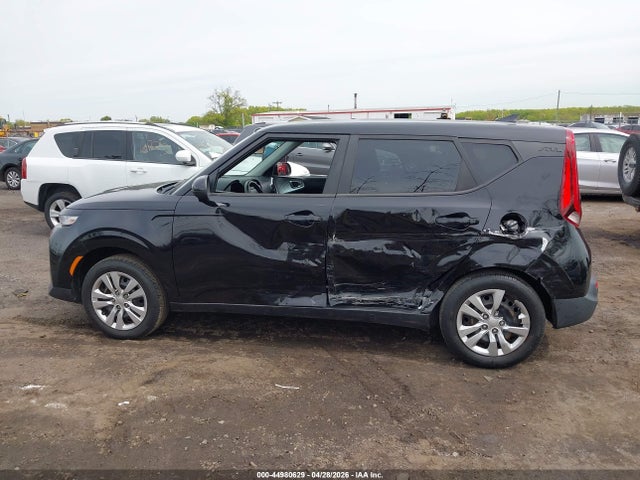 Kia Soul Lx