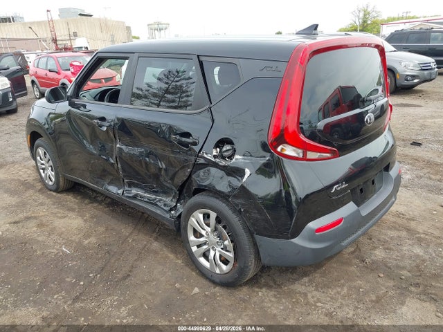 Kia Soul Lx
