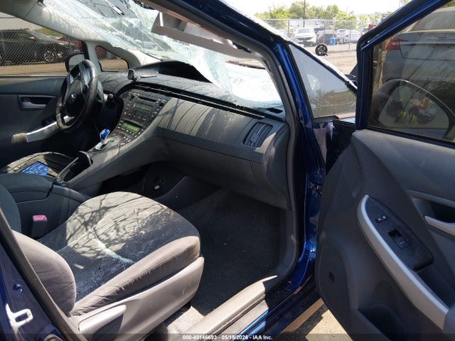 Toyota Prius Three