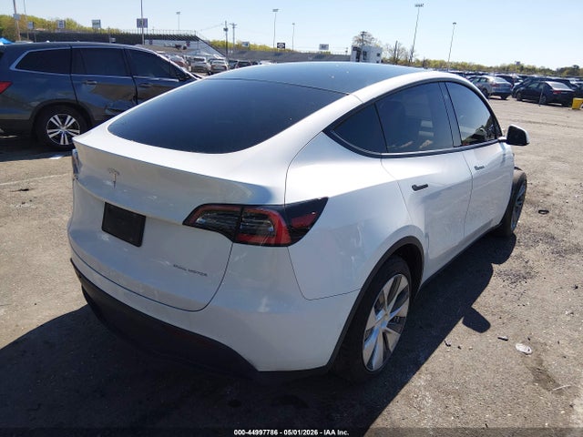 Tesla Model Y Long Range Dual Motor All-wheel Drive