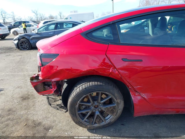 Tesla Model 3 Rear-wheel Drive