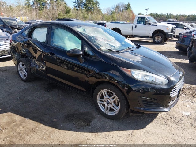 Salvage Ford Fiesta Image