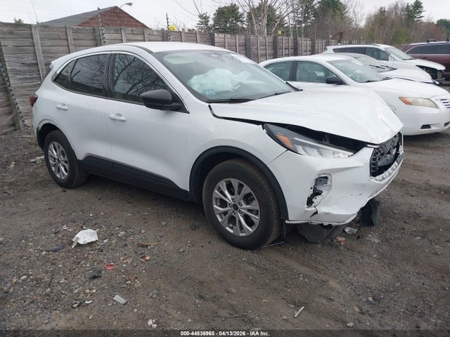 Salvage Ford Escape Image