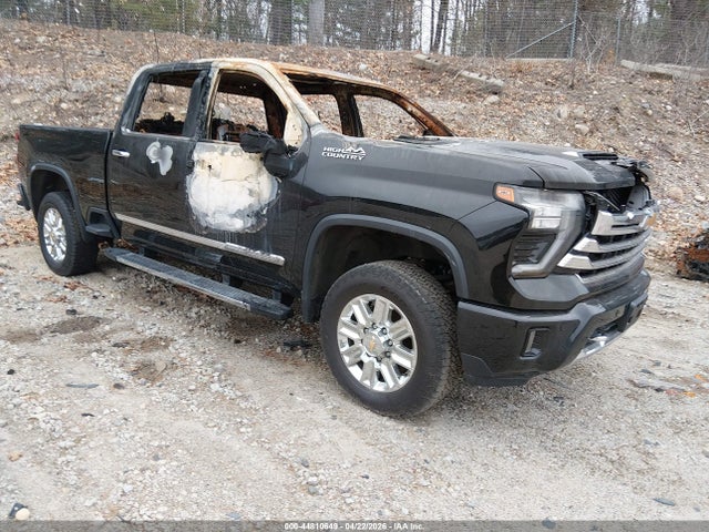 Salvage Chevrolet Silverado 2500 Image