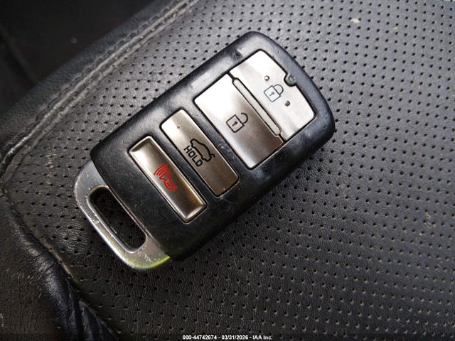 Kia Cadenza Premium