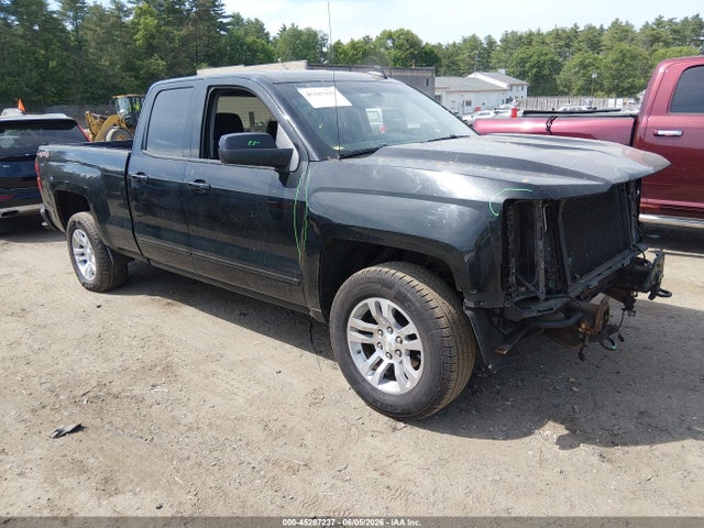Salvage Chevrolet Silverado 1500 Image