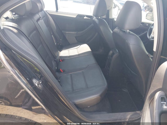 Volkswagen Jetta 2.5l Se