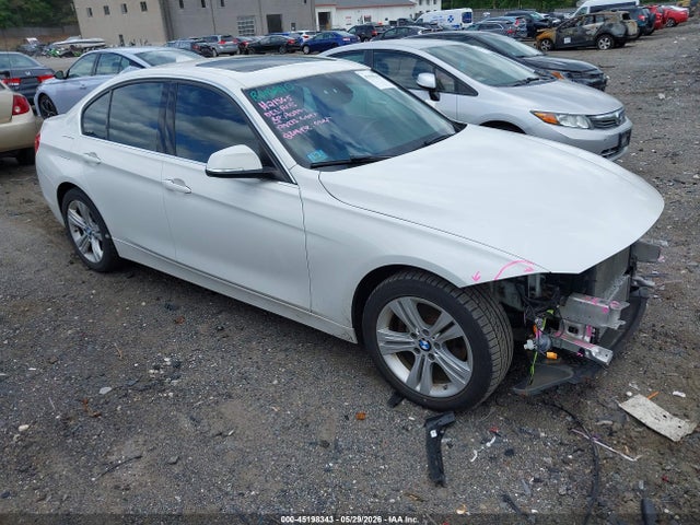 Salvage BMW 3 Series Image