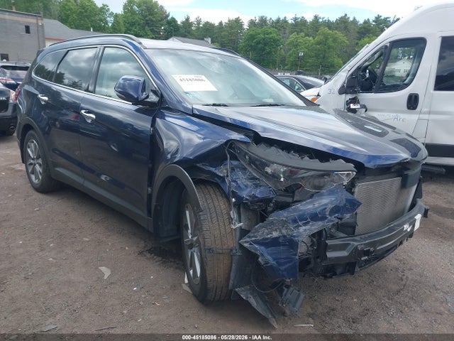 Salvage Hyundai SANTA FE Image