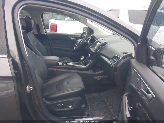 Ford Edge Titanium