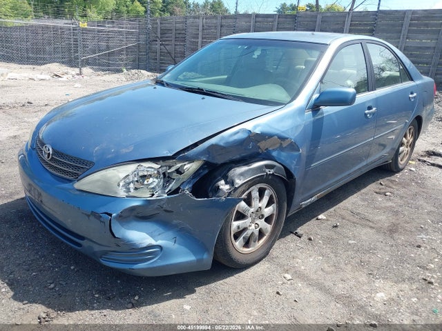 Toyota Camry Xle V6
