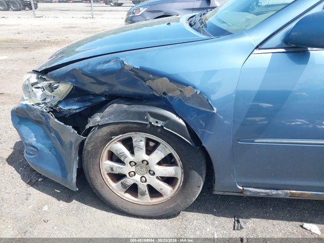 Toyota Camry Xle V6