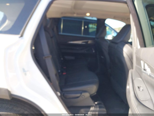 INFINITI Qx Luxe Awd