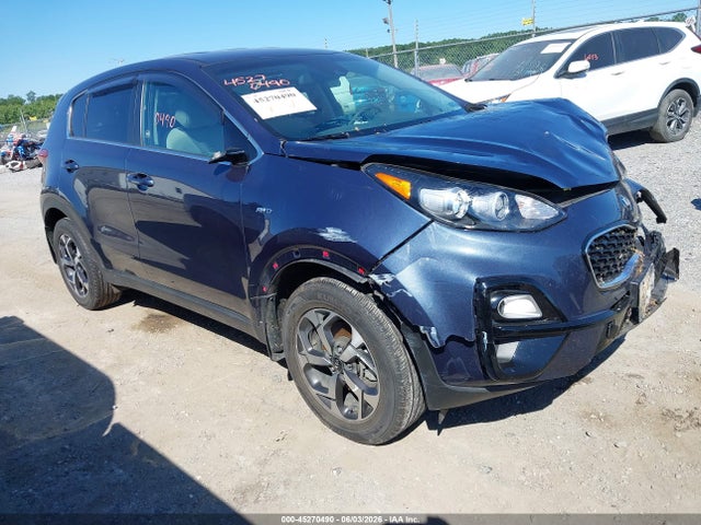 Salvage Kia Sportage Image