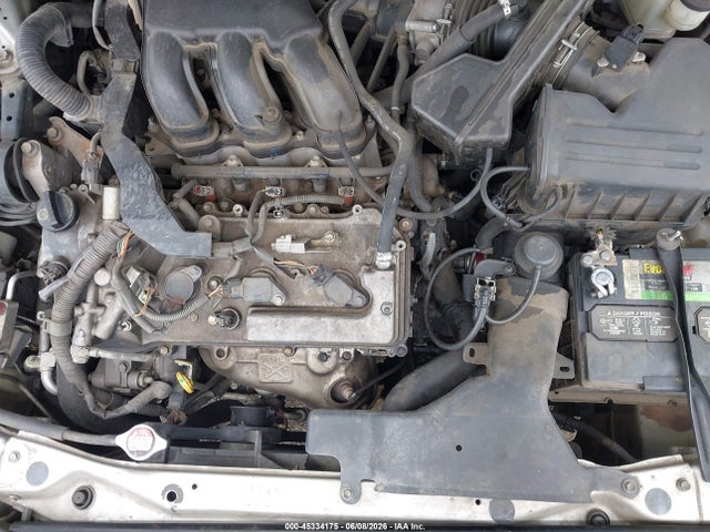 Toyota Camry Le V6