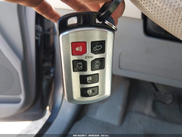 Toyota Sienna Xle 7 Passenger