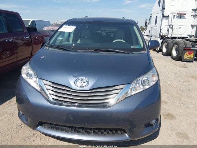 Toyota Sienna Xle 7 Passenger
