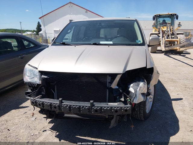Dodge Grand Caravan Crew