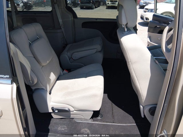 Dodge Grand Caravan Crew