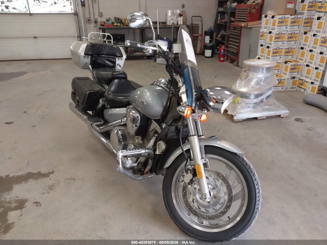 Salvage Honda Vtx1300 Image