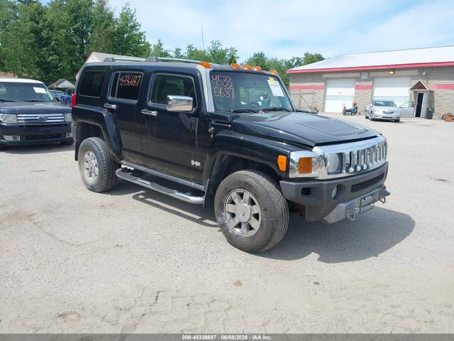 Salvage HUMMER H3 Image