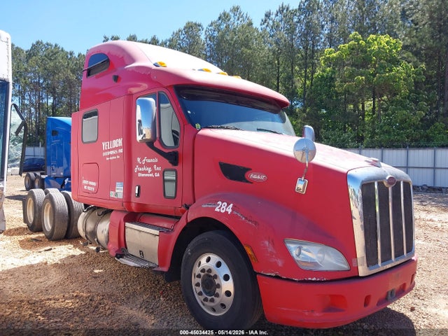 Peterbilt 587
