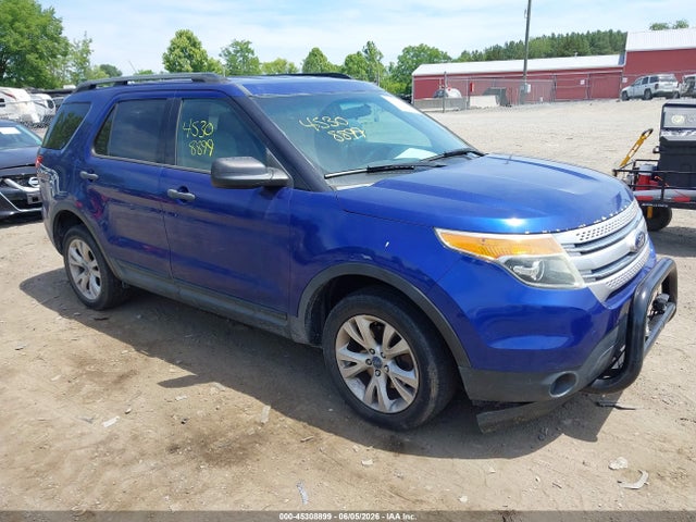 Salvage Ford Explorer Image