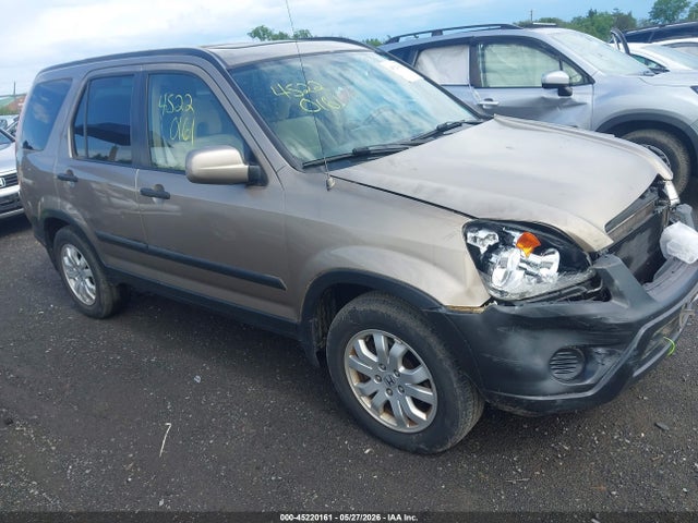 Salvage Honda CR-V Image
