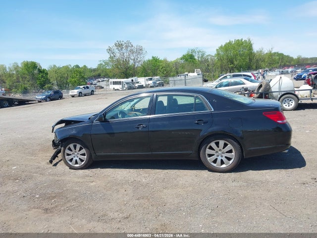 Toyota Avalon Xls