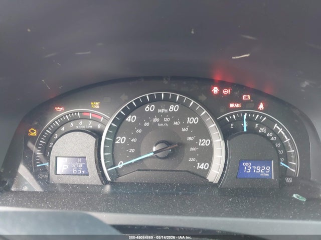 Toyota Camry Le