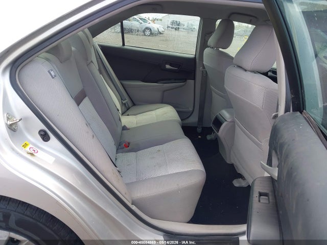 Toyota Camry Le