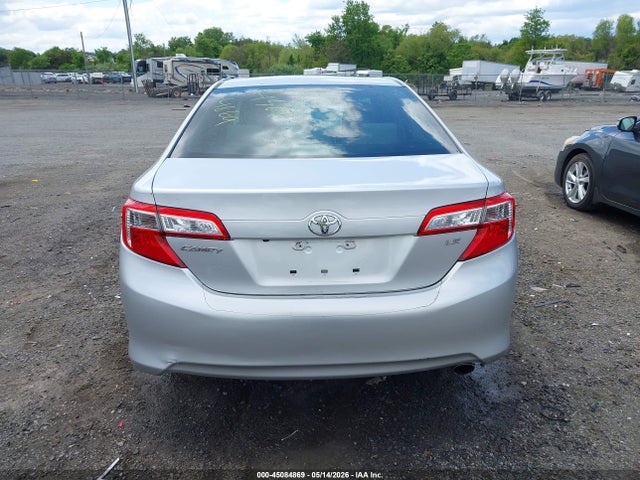 Toyota Camry Le