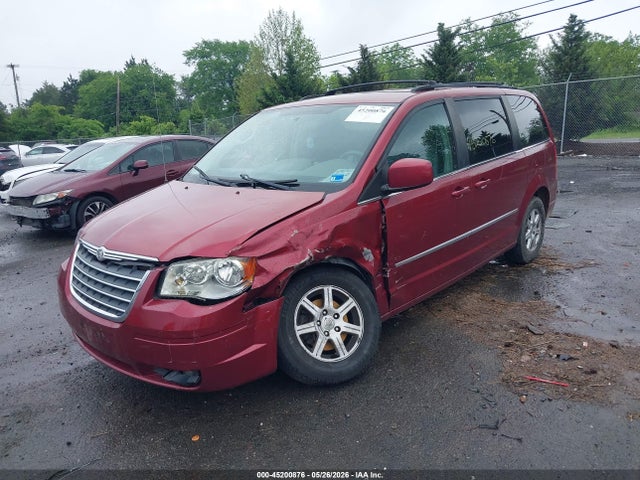 Chrysler Town & Country Touring