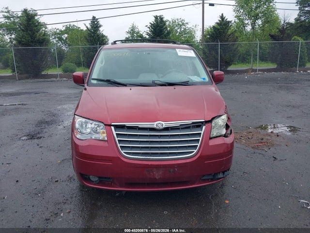 Chrysler Town & Country Touring