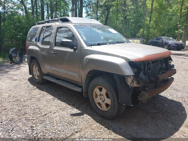 Salvage Nissan Xterra Image