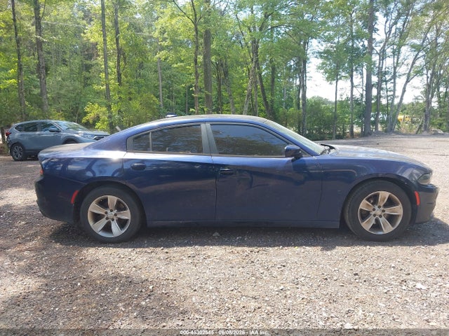 Dodge Charger Sxt