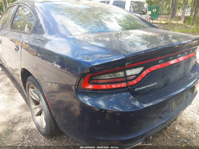 Dodge Charger Sxt