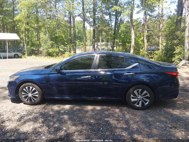 Nissan Altima S Fwd