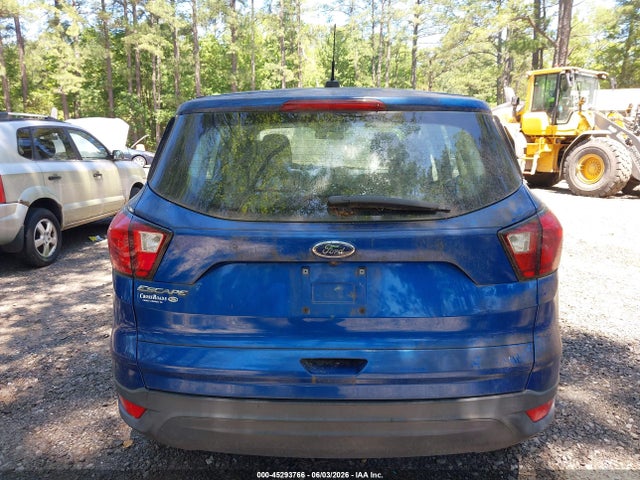 Ford Escape S