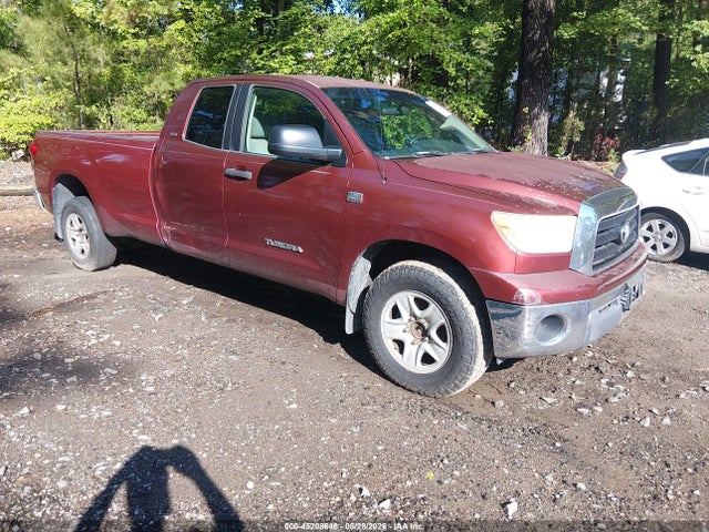 Salvage Toyota Tundra Image