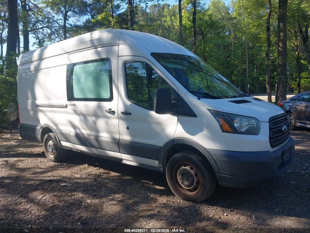 Salvage Ford Transit Image