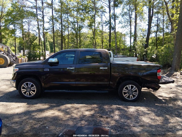 Toyota Tundra 1794 5.7l V8
