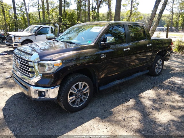 Toyota Tundra 1794 5.7l V8
