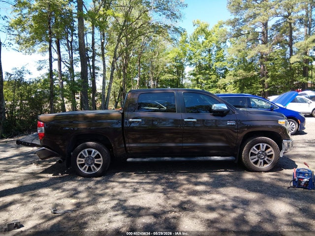 Toyota Tundra 1794 5.7l V8