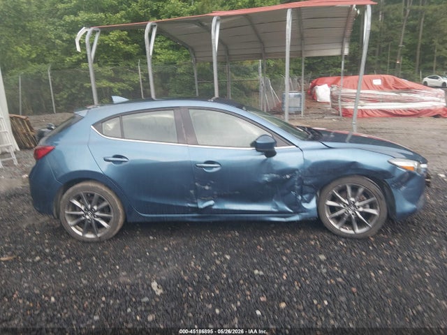 Mazda Mazda3 Touring