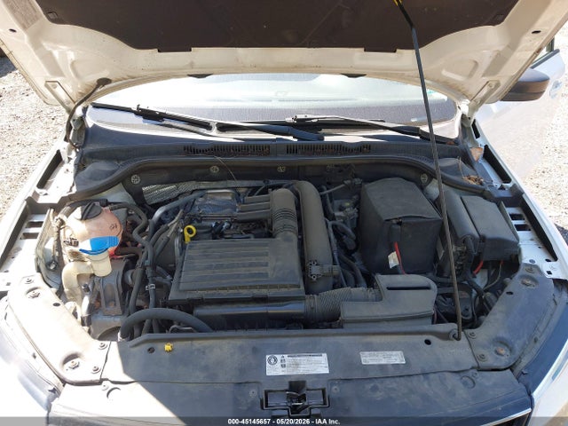 Volkswagen Jetta 1.4t S