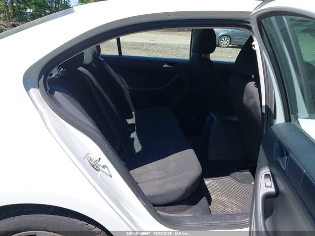 Volkswagen Jetta 1.4t S