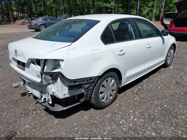 Volkswagen Jetta 1.4t S