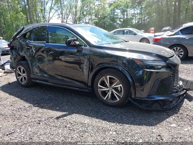 Salvage Lexus RX Image